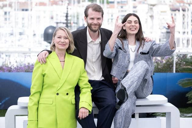 Annual Cannes Film Festival - Pigen Med Nalen - Cannes DN Trine Dyrholm, Magnus von Horn and Vic Carmen Sonne attend Pigen Med Nalen Photocall at the 77th annual Cannes Film Festival at Palais des Festivals on May 16, 2024 in Cannes, France. Photo by David NIVIERE ABACAPRESS.COM CANNES France  Copyright: xNivierexDavid ABACAPRESS.COMx