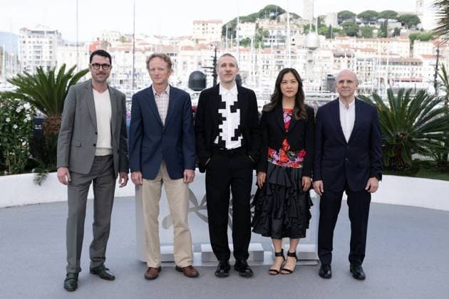 Annual Cannes Film Festival - The Damned - Cannes DN Rene Wachner-Solomon, Jeremiah Knupp, Roberto Minervini, Denise Ping Lee and Paolo Benzi attend The Damned (Les Damnes) Photocall at the 77th annual Cannes Film Festival at Palais des Festivals on May 16, 2024 in Cannes, France. Photo by David NIVIERE ABACAPRESS.COM CANNES France  Copyright: xNivierexDavid ABACAPRESS.COMx