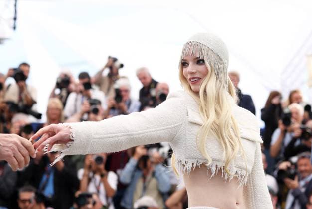 Photocall du film Furiosa lors du 77eme Festival International du Film de Cannes Anya Taylor Joy Photocall of the film Furiosa , presented out of competition, during the 77th Cannes International Film Festival May 14 25, 2024 , May 16, 2024 Jacovides Moreau Bestimage Photocall of Furiosa , presented out of competition, during the 77th Cannes International Film Festival May 14 25, 2024 , May 16, 2024 Cannes France Copyright: xJACOVIDES-MOREAUx xBESTIMAGExJACOVIDES-MOREAUx xBESTIMAGEx