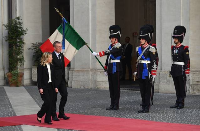 News Bilder des Tages ROME - Rome 05 16 2024 Prime Minister Giorgia Meloni receives the President of the Republic of Latvia Edgars Rinkevics at Palazzo Chigi Editorial Usage Only  Copyright: xFABIOxCIMAGLIAx xIPAx Agenzia_Fotogramma_FGR4110695