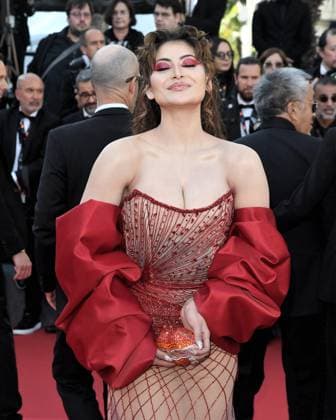 Entertainment Bilder des Tages 77th Cannes Film Festival 2024, Red carpet film Megalopolis Cannes, 77th Cannes Film Festival 2024, Red carpet film Megalopolis In the photo: Urvashi Rautela Cannes France  Copyright: xIPA ABACAx