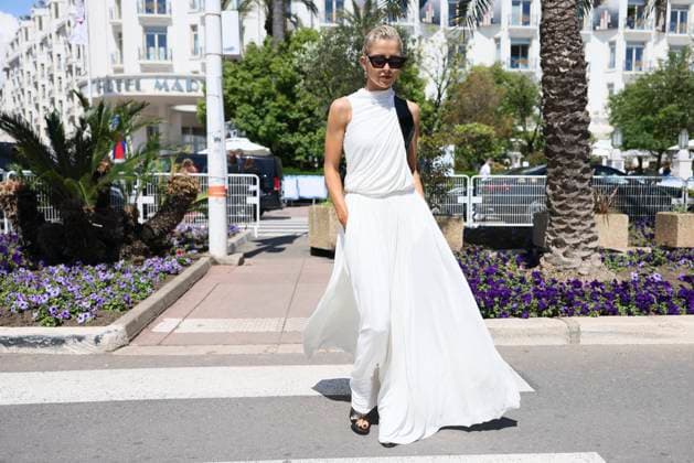 Cannes - Caro Daur At Martinez Hotel Caro Daur is spotted at Martinez Hotel during 77th Cannes Film Festival in Cannes, France on May 16, 2024. Photo by Marco Piovanotto ABACAPRESS.COM Cannes France  Copyright: xPiovanottoxMarco ABACAx