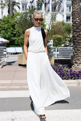 Cannes - Caro Daur At Martinez Hotel Caro Daur is spotted at Martinez Hotel during 77th Cannes Film Festival in Cannes, France on May 16, 2024. Photo by Marco Piovanotto ABACAPRESS.COM Cannes France  Copyright: xPiovanottoxMarco ABACAx