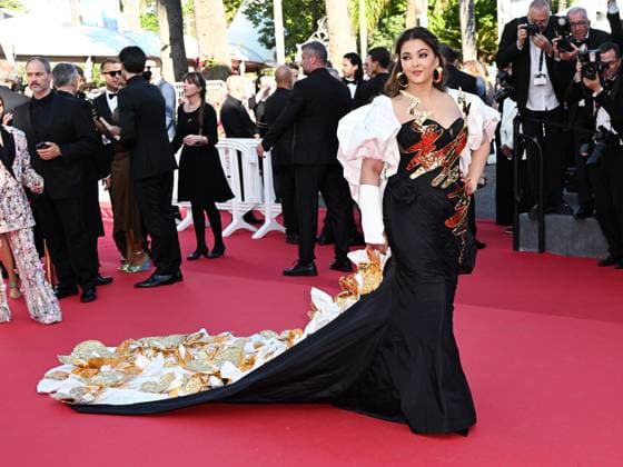 Cannes, France: Cannes, 77th Cannes Film Festival 2024, Third evening - red carpet of the film MEGALOPOLIS - In the photo Aishwarya Rai Bachchan Cannes France  - ZUMAp169 20240516_zea_p169_984 Copyright: xSimonexComix