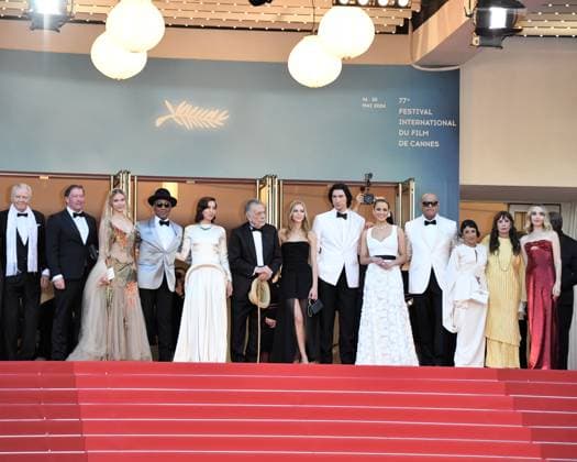 Cannes, France: Cannes, 77th Cannes Film Festival 2024, Red carpet film Megalopolis In the photo: Jon Voight, DB Sweeney, Grace VanderWaal, Giancarlo Esposito, Aubrey Plaza, Francis Ford Coppola, Romy Croquet Mars, Adam Driver, Nathalie Emmanuel, Laurence Fishburne, Kathryn Hunter, Talia Shire, Chloe Fineman Cannes France - ZUMAp169 20240516_zea_p169_1025 Copyright: xAlbertoxTerenghix