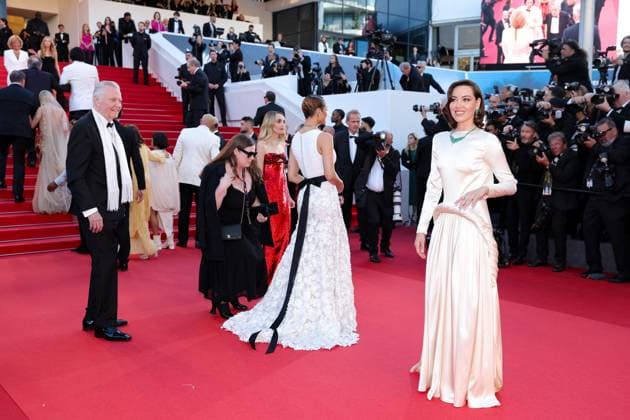 M MontÃ e des marches du film Â Megalopolis Â lors du 77eme Festival International du Film de Cannes Aubrey Plaza MontÃ e des marches du film Â Megalopolis Â lors du 77eme Festival International du Film de Cannes, au Palais des Festivals Ã Cannes On may 16th 2024 Jacovides Moreau Bestimage Red carpet of the movie Â Megalopolis Â during the 77th Cannes International Film Festival at the Palais des Festivals in Cannes, France On may 16th 2024 Cannes France  Copyright: xJACOVIDES-MOREAUx xBESTIMAGExJACOVIDES-MOREAUx xBESTIMAGEx