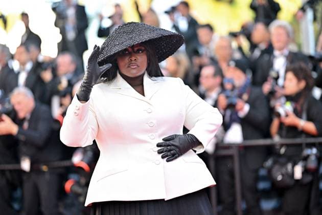 Internationale Filmfestspiele von Cannes, Sängerin Yseult auf dem Roten Teppich Cannes 2024 Premiere Megalopolis Yseult at the premiere of Megalopolis during the 77th Cannes Film Festival in Cannes, France on May 16, 2024. Photo by Julien Reynaud APS-Medias ABACAPRESS.COM Cannes France  Copyright: xReynaudxJulien APS-Medias ABACAx