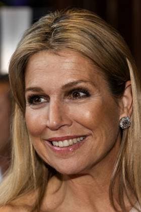ZWOLLE - Queen Maxima during the presentation of the King Willem I Awards 2024 in the Zwolle Theater De Spiegel. ANP VINCENT JANNINK netherlands out - belgium out  Copyright: xx x498665638x originalFilename: 498665638.jpg