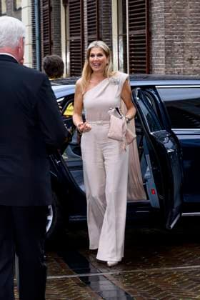 16-05-2024 Zwolle Queen Maxima attended the King Willem I Prizes, awarded every 2 years in the categories large and small and medium-sized enterprises, in Theater De Spiegel in Zwolle. Â  Copyright: xPPEx