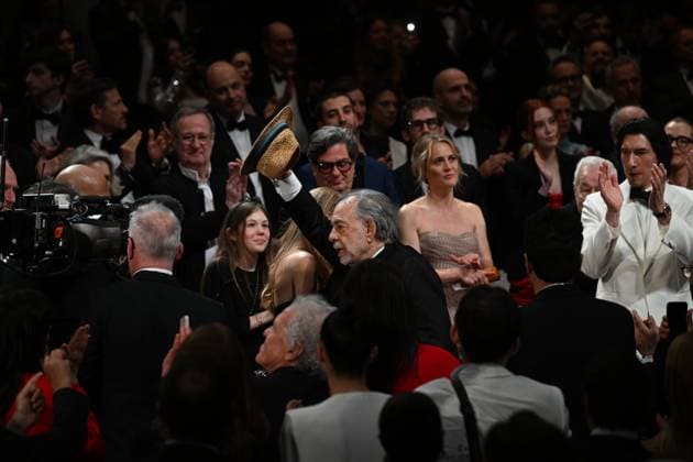 Exclusive 77eme Festival International du Film de Cannes Atmosphere at the end of Francis Ford Coppolas Megalopolis movie screening EXCLUSIVE 77eme Festival International du Film de Cannes Atmosphere at the end of Francis Ford Coppola Magalopolis movie screening EXCLUSIVE 305036 2024 05 16 Cannes France Coppola, Francis Ford  Copyright: xSergexArnalx xStarfacex STAR_305036_010