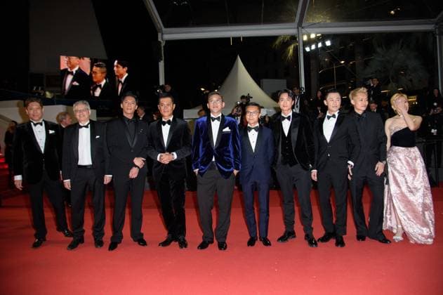 Cannes Twilight Of The Warriors Red Carpet NG Raymond Lam, German Cheung, Louis Koo, Soi Cheang, Tony Wu and Terrance Lau attending the ?Twilight Of The Warriors: Walled In? (City Of Darkness) Red Carpet at Palais Des Festivals in Cannes, France on May 16 2024 as part of the 77th Cannes Film Festival. Photo by Nicolas Genin ABACAPRESS.COM Cannes France  Copyright: xGeninxNicolas ABACAx