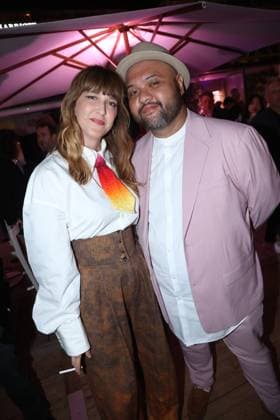 Cannes - Plage Magnum Daphne Burki and Raphal Yem posing at the Plage Magnum during the 77th annual Cannes Film Festival on May 16, 2024 in Cannes, France. Photo by Jerome DominÃ ABACAPRESS.COM  Copyright: xDominexJerome ABACAx