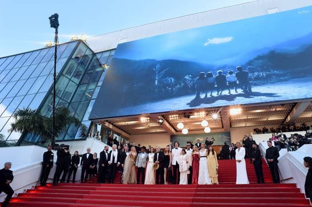 Cannes - Megalopolis Screening Megalopolis Red Carpet - The 77th Annual Cannes Film Festival CANNES, FRANCE - MAY 16 D. B. Sweeney, Giancarlo Esposito, Laurence Fishburne, Chloe Fineman, Nathalie Emmanuel and Adam Driver attends the Megalopolis Red Carpet at the 77th annual Cannes Film Festival at Palais des Festivals on May 16, 2024 in Cannes, France. Photo by Franck Castel ABACAPRESS.COM Cannes France  Copyright: xCastelxFranck ABACAx