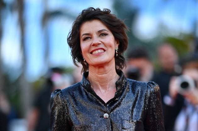 Cannes - Megalopolis Screening Megalopolis Red Carpet - The 77th Annual Cannes Film Festival CANNES, FRANCE - MAY 16 Irene Jacob attends the Megalopolis Red Carpet at the 77th annual Cannes Film Festival at Palais des Festivals on May 16, 2024 in Cannes, France. Photo by Franck Castel ABACAPRESS.COM Cannes France  Copyright: xCastelxFranck ABACAx