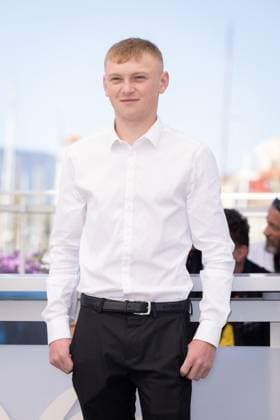 Cannes - Vingt Dieux Photocall Clement Faveau attend the Vingt Dieux (Holy Cow) Photocall at the 77th annual Cannes Film Festival at Palais des Festivals on May 17, 2024 in Cannes, France. Photo by Shootpix ABACAPRESS.COM Cannes France  Copyright: xShootpix ABACAx