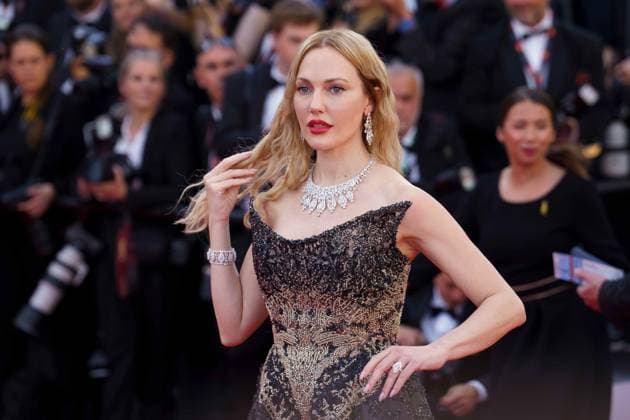 Cannes, France 16th May, 2024 Meryem Uzerli attends Megalopolis Screening red carpet at the 77th annual Cannes Film Festival at Palais des Festivals on May 16, 2024 in Cannes, France CINEMA 77eme Festival de Cannes Red Carpet du film Megalopolis 16 05 2024 NorbertScanella Panoramic 
