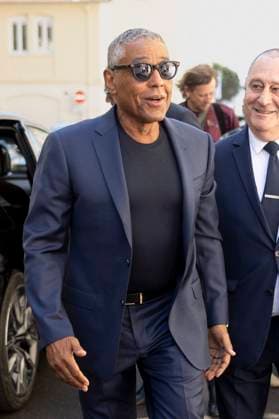 Cannes - Giancarlo Esposito Exits The Carlton Giancarlo Esposito exits the Hotel Carlton to attend the press conference of the film Megalopolis during 77th Cannes Film Festival. Cannes, France, May 17, 2024. Photo by Marco Piovanotto ABACAPRESS.COM Cannes France  Copyright: xPiovanottoxMarco ABACAx