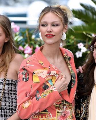 Cannes, 77th Cannes Film Festival 2024, Red carpet film Megalopolis In the photo: Grace VanderWaal  Copyright: xAlbertoxTerenghix xipa-agency.nex xPoolxPhotoxEventsx03x IPA_Agency_IPA46174949