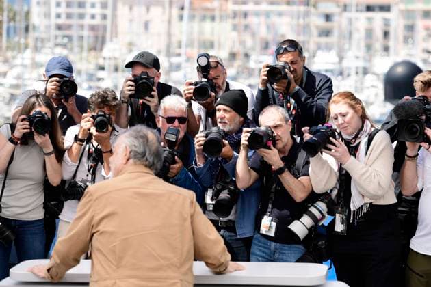 CANNES, FRANCE MAY 17 Francis FORD COPPOLA, director, during the photocall of the film Megalopolis in competition at the 77th Cannes Film Festival at the Palais des Festivals on May 17, 2024 in Cannes, France CELEBRITES 77eme Festival de Cannes Photocall 17 05 2024 ValentinaClaret Panoramic 