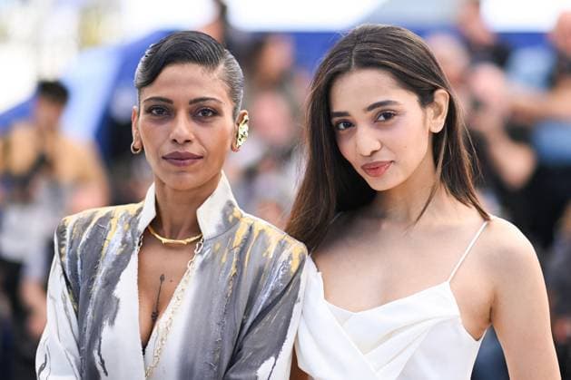 Cannes Shameless Photocall Omara Shetty and Anasuya Sengupta attending the Shameless Photocall as part of the 77th Cannes International Film Festival in Cannes, France on May 17, 2024. Photo by Aurore Marechal ABACAPRESS.COM Cannes France  Copyright: xMarechalxAurore ABACAx