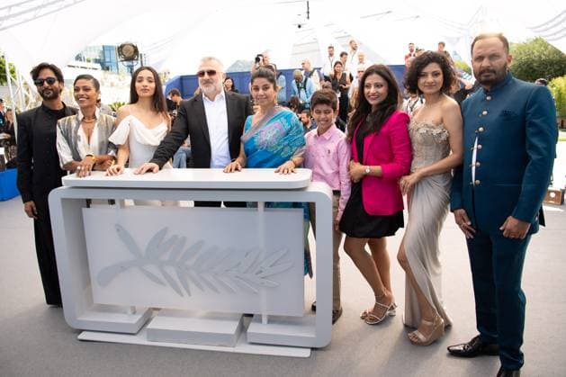 Cannes Shameless Photocall Rohit Kokate, Kiran Bhivagade, Auroshikha Dey, Mihir, Mita Vashisht, Konstantin Bojanov, Omara Shetty, Anasuya Sengupta, Tanmay Dhanania attending the Shameless Photocall as part of the 77th Cannes International Film Festival in Cannes, France on May 17, 2024. Photo by Aurore Marechal ABACAPRESS.COM Cannes France  Copyright: xMarechalxAurore ABACAx