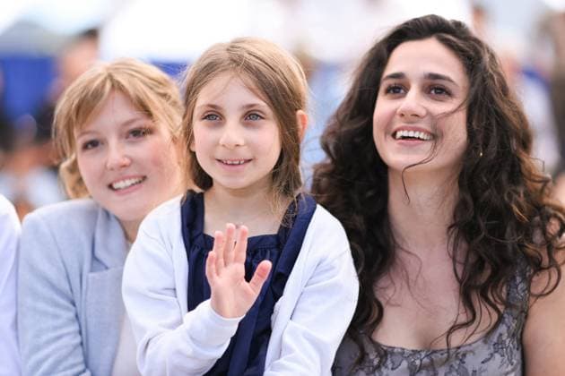 Cannes Holy Cow Photocall Maiwene Barthelemy, Luna Garret and Louise Courvoisier attending the Vingt Dieux (Holy Cow) Photocall as part of the 77th Cannes International Film Festival in Cannes, France on May 17, 2024. Photo by Aurore Marechal ABACAPRESS.COM Cannes France  Copyright: xMarechalxAurore ABACAx