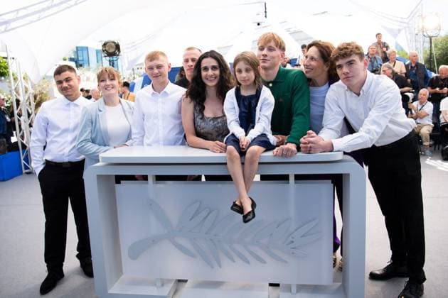 Cannes Holy Cow Photocall Armand Sancey Richard, Muriel Meynard, Mathis Bernard, Luna Garret, Louise Courvoisier, Clement Faveau, Maiwene Barthelemy, Dimitry Baudry and Lucas Marillier attending the Vingt Dieux (Holy Cow) Photocall as part of the 77th Cannes International Film Festival in Cannes, France on May 17, 2024. Photo by Aurore Marechal ABACAPRESS.COM Cannes France  Copyright: xMarechalxAurore ABACAx
