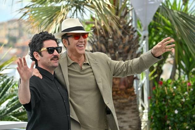 Cannes 2024 Photocall The Surfer Lorcan Finnegan, Nicolas Cage at the photocall of The Surfer during the 77th Cannes Film Festival in Cannes, France on May 17, 2024. Photo by Julien Reynaud APS-Medias ABACAPRESS.COM Cannes France  Copyright: xReynaudxJulien APS-Medias ABACAx
