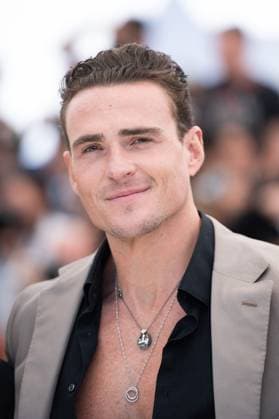 Cannes The Surfer Photocall Alexander Bertrand attending The Surfer Photocall as part of the 77th Cannes International Film Festival in Cannes, France on May 17, 2024. Photo by Aurore Marechal ABACAPRESS.COM Cannes France  Copyright: xMarechalxAurore ABACAx