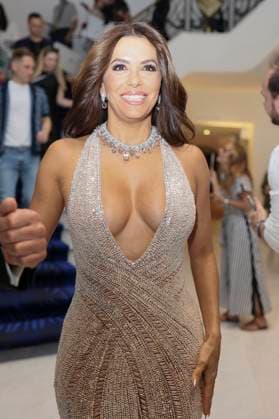 Cannes - Eva Longoria At Hotel Martinez Eva Longoria leaves Martinez Hotel to attend the official screening of Kinds of Kindness during 77th Cannes Film Festival in Cannes, France on May 16, 2024. Photo by Marco Piovanotto ABACAPRESS.COM Cannes France  Copyright: xPiovanottoxMarco ABACAx