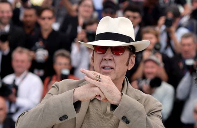 Photocall du film The Surfer lors du 77eme Festival International du Film de Cannes Nicolas Cage Photocall du film The Surfer lors du 77eme Festival International du Film de Cannes le 17 mai 2024 Jacovides Moreau Bestimage Photocall for the film The Surfer at the 77th Cannes International Film Festival on 17 May 2024 Cannes France  Copyright: xJACOVIDES-MOREAUx xBESTIMAGExJACOVIDES-MOREAUx xBESTIMAGEx