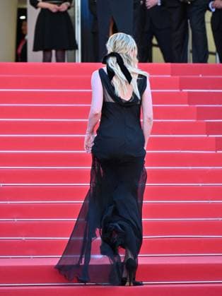 *Cannes, 77th Cannes Film Festival 2024, Fourth Evening - red carpet of the film Kinds of Kindness Cannes, 77th Cannes Film Festival 2024, Fourth Evening - red carpet of the film Kinds of Kindness - In the photo: Kirsten Dunst Cannes France  Copyright: xIPA ABACAx