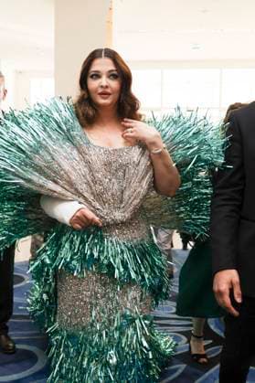 Cannes - Aishwarya Rai At The Martinez Aishwarya Rai leaves Martinez Hotel to attend the official screening of Kinds of Kindness during 77th Cannes Film Festival. France, Cannes on may 16th, 2024. Photo by Marco Piovanotto ABACAPRESS.COM Cannes France  Copyright: xPiovanottoxMarco ABACAx