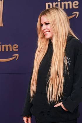 May 16, 2024, Frisco, Tx, USA: Avril Lavigne attends the 59th Academy of Country Music Awards at Omni Frisco Hotel at The Star on May 16, 2024 in Frisco, Texas. Frisco USA - ZUMAs181 20240516_zea_s181_382 Copyright: xOzziexBx
