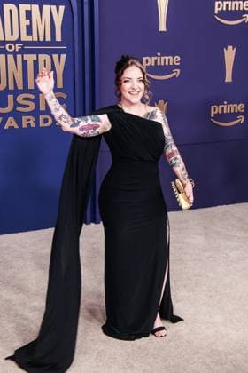 May 16, 2024, Frisco, Tx, USA: Ashely McBryde attends the 59th Academy of Country Music Awards at Omni Frisco Hotel at The Star on May 16, 2024 in Frisco, Texas. Frisco USA - ZUMAs181 20240516_zea_s181_271 Copyright: xOzziexBx