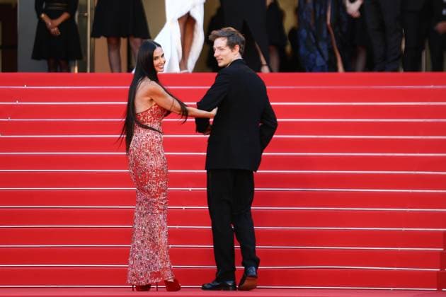 May 17, 2024, Cannes, Cote D azur, France: MIKE FAIST and DEMI MOORE attend the Kinds of Kindness Premiere screening at the 77th Annual Cannes Film Festival at Palais des Festivals in Cannes, France Cannes France - ZUMAc179 20240517_zep_c179_128 Copyright: xMickaelxChavetx