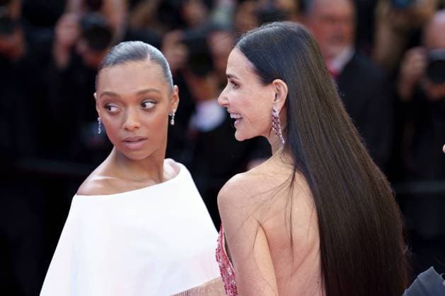 Cannes, France 17th May, 2024 Sophie Wilde and Demi Moore attends Kinds of Kindness Screening red carpet at the 77th annual Cannes Film Festival at Palais des Festivals on May 17, 2024 in Cannes, France CINEMA 77eme Festival de Cannes Red Carpet du film Kinds of Kindness 17 05 2024 NorbertScanella Panoramic 