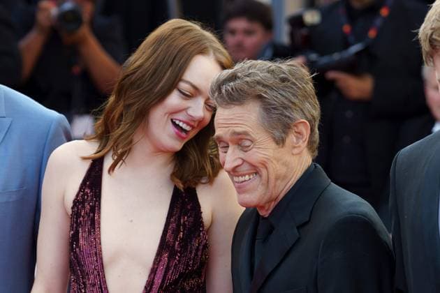 Cannes, France 17th May, 2024 Emma Stone and Willem Dafoe attends Kinds of Kindness Screening red carpet at the 77th annual Cannes Film Festival at Palais des Festivals on May 17, 2024 in Cannes, France CINEMA 77eme Festival de Cannes Red Carpet du film Kinds of Kindness 17 05 2024 NorbertScanella Panoramic 