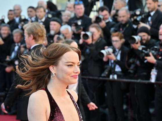 Cannes, France: Cannes, 77th Cannes Film Festival 2024, Fourth Evening - red carpet of the film Kinds of Kindness - In the photo: Emma Stone Cannes France  - ZUMAp169 20240517_zea_p169_912 Copyright: xManuelexMangiarottix