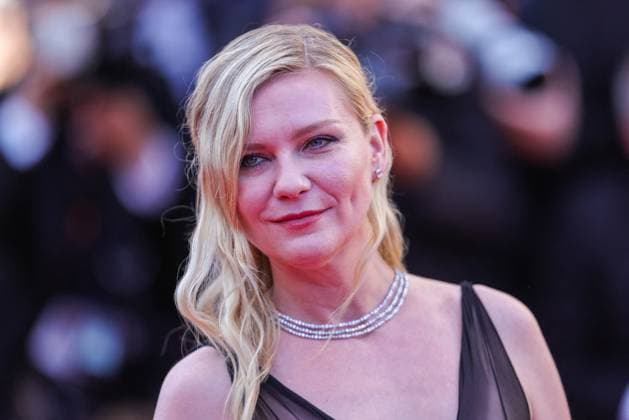 Cannes - Kinds Of Kindness Red Carpet Kirsten Dunst attend the Kinds Of Kindness Red Carpet at the 77th annual Cannes Film Festival at Palais des Festivals on May 17, 2024 in Cannes, France. Photo by ShootPix ABACAPRESS.COM Cannes France  Copyright: xShootpix ABACAx