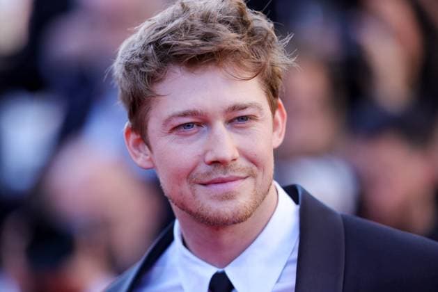 Cannes - Kinds Of Kindness Red Carpet Joe Alwyn attends the Kinds Of Kindness Red Carpet at the 77th annual Cannes Film Festival at Palais des Festivals on May 17, 2024 in Cannes, France. Photo by ShootPix ABACAPRESS.COM Cannes France  Copyright: xShootpix ABACAx