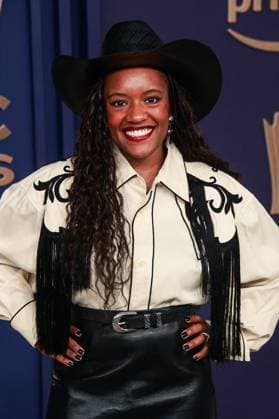 May 16, 2024, Frisco, Tx, USA: Queen Noveen attends the 59th Academy of Country Music Awards at Omni Frisco Hotel at The Star on May 16, 2024 in Frisco, Texas. Frisco USA - ZUMAs181 20240516_zea_s181_241 Copyright: xOzziexBx