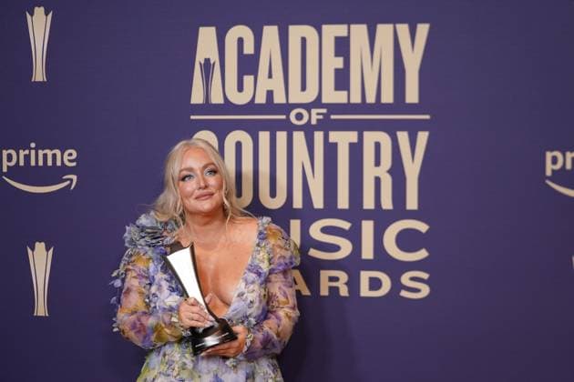 May 16, 2024, Frisco, Texas, United States: Jessie Jo Dillon, winner of the Songwriter of the Year award, poses with her prize in the press room during the 59th Academy of Country Music Awards Ceremony at The Ford Center at the Star. Frisco United States - ZUMAe321 20240516_zea_e321_007 Copyright: xJavierxVicenciox xEyepixxGroupx