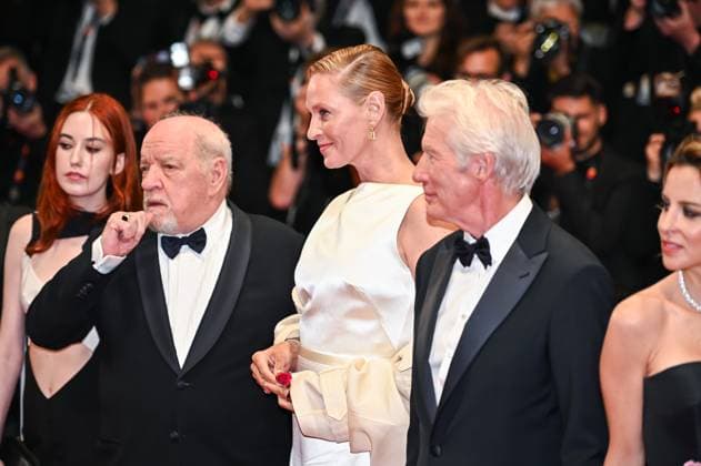News - Oh, Canada Red Carpet - The 77th Annual Cannes Film Festival Penelope Mitchell, Paul Schrader, Uma Thurman and Richard Gere attend the Oh, Canada Red Carpet at the 77th annual Cannes Film Festival at Palais des Festivals on May 17, 2024 in Cannes, France. Cannes Palais des Festival France Copyright: xStefanosxKyriazisx xLiveMediax LPN_1356769