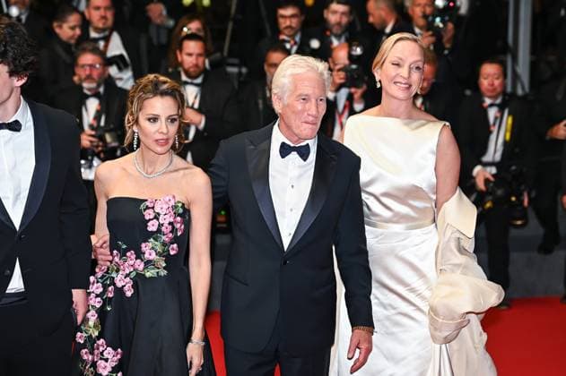 News - Oh, Canada Red Carpet - The 77th Annual Cannes Film Festival Uma Thurman, Richard Gere and Alejandra Silva attend the Oh, Canada Red Carpet at the 77th annual Cannes Film Festival at Palais des Festivals on May 17, 2024 in Cannes, France. Cannes Palais des Festival France Copyright: xStefanosxKyriazisx xLiveMediax LPN_1356770