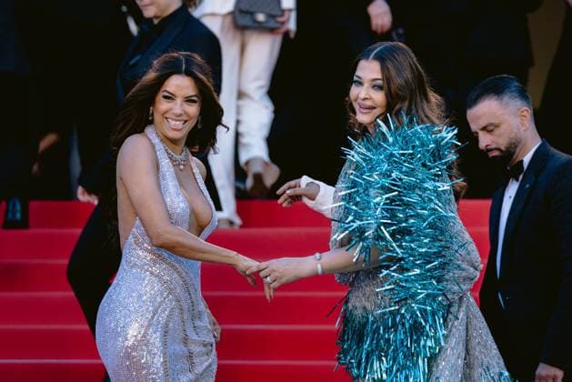 77eme Festival International du Film de Cannes Montee des marches du film Kinds of Kindness 77th International Cannes Film Festival Red Carpet of Kinds of Kindness movie 305079 2024 05 17 Alpes Maritimes Cannes France Longoria, Eva Rai, Aishwarya  Copyright: xTerencexBaelenx STAR_305079_022