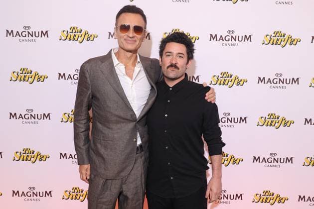 Cannes - The Surfer Party Julian McMahon and Lorcan Finnegan attending The Surfer Party held at the Plage Magnum at the 77th annual Cannes Film Festival at Majestic Hotel on May 17, 2024 in Cannes, France. Photo by Jerome DominÃ ABACAPRESS.COM  Copyright: xDominexJerome ABACAx