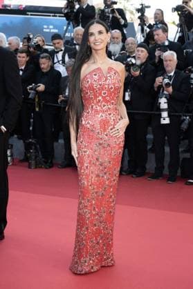 Annual Cannes Film Festival - Kinds of Kindness Red Carpet - Cannes DN Demi Moore attends the Kinds of Kindness Red Carpet at the 77th annual Cannes Film Festival at Palais des Festivals on May 17, 2024 in Cannes, France. Photo by David NIVIERE ABACAPRESS.COM CANNES France  Copyright: xNivierexDavid ABACAPRESS.COMx