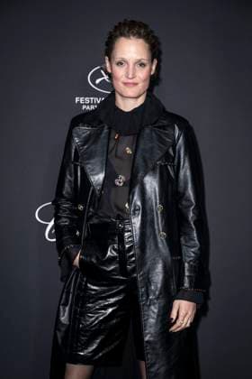 B Photocall du diner TrophÃ e Chopard au Carlton Beach lors du 77eme Festival International du Film de Cannes Vicky Krieps Photocall du diner TrophÃ e Chopard au Carlton Beach lors du 77eme Festival International du Film de Cannes Le 17 mai 2024 Olivier Borde Bestimage Photocall of the dinner Chopard Trophy during the 77th annual Cannes Film Festival at Carlton Beach On May 17th 2024 Cannes France  Copyright: xOLIVIERxBORDEx xBESTIMAGExOLIVIERxBORDEx xBESTIMAGEx