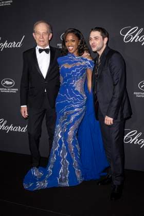 B Photocall du diner TrophÃ e Chopard au Carlton Beach lors du 77eme Festival International du Film de Cannes Todd McCarthy, MaÃ¯mouna DoucourÃ et Xavier Dolan Photocall du diner TrophÃ e Chopard au Carlton Beach lors du 77eme Festival International du Film de Cannes Le 17 mai 2024 Olivier Borde Bestimage Photocall of the dinner Chopard Trophy during the 77th annual Cannes Film Festival at Carlton Beach On May 17th 2024 Cannes France  Copyright: xOLIVIERxBORDEx xBESTIMAGExOLIVIERxBORDEx xBESTIMAGEx